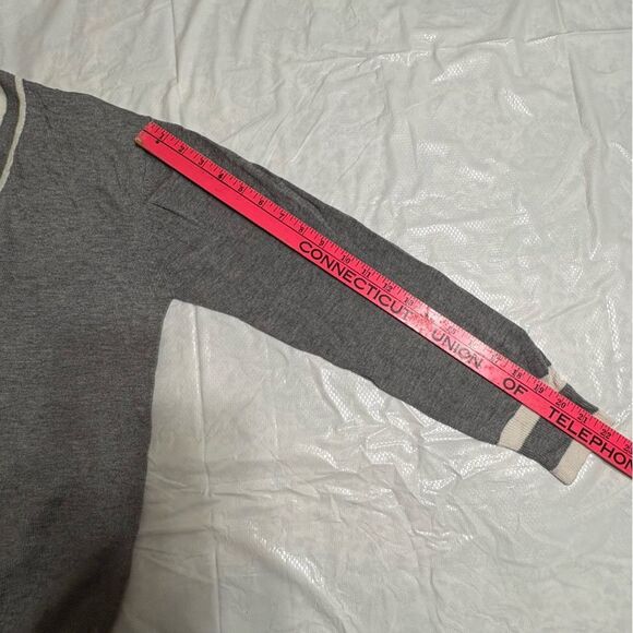 Zara Man Gray V-Neck Silk Blend Sweater with Cream White Trim Size XL - Picture 8 of 8